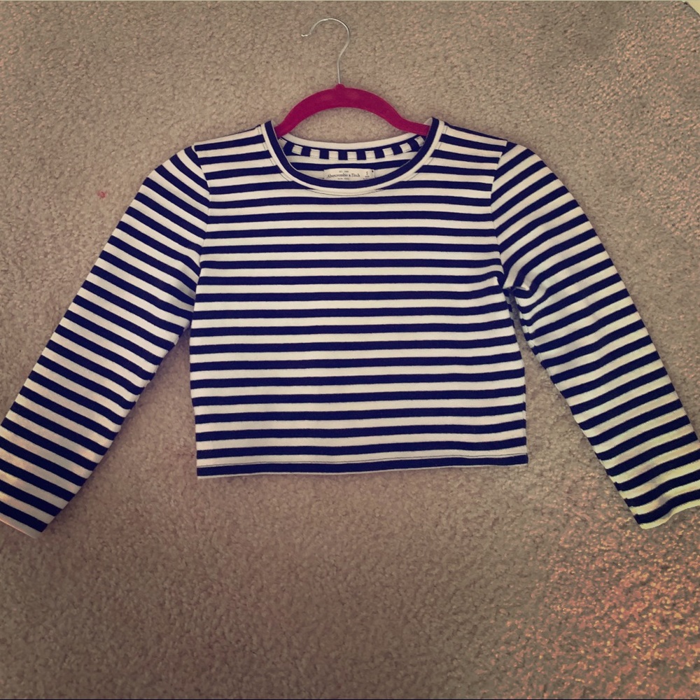 Abercrombie & Fitch Top
